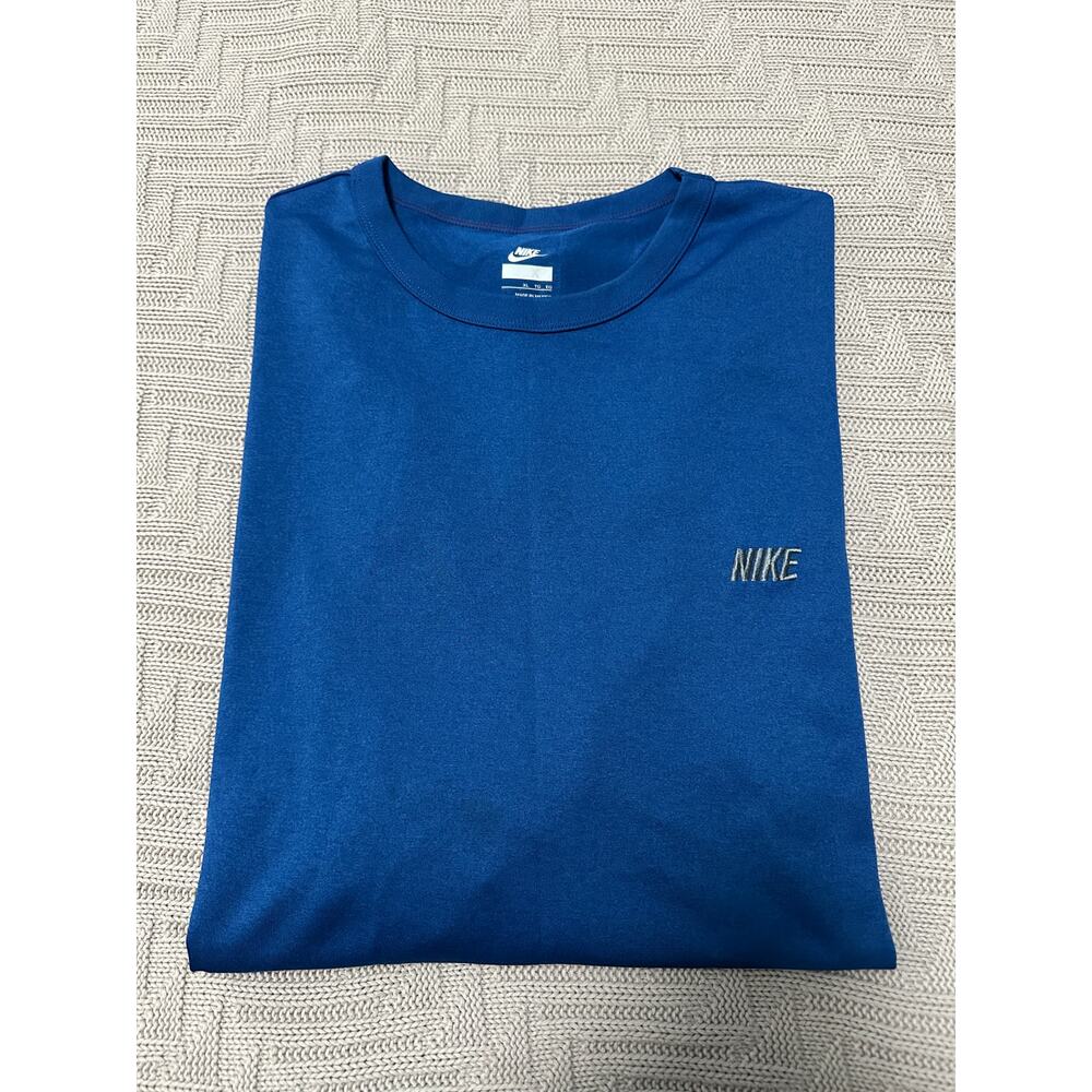 Nike royal blue athletic t-shirt size XL